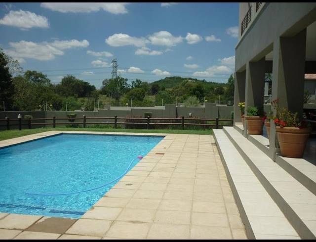 1 BEDROOM APARTMENT FOR SALE IN LONEHILL